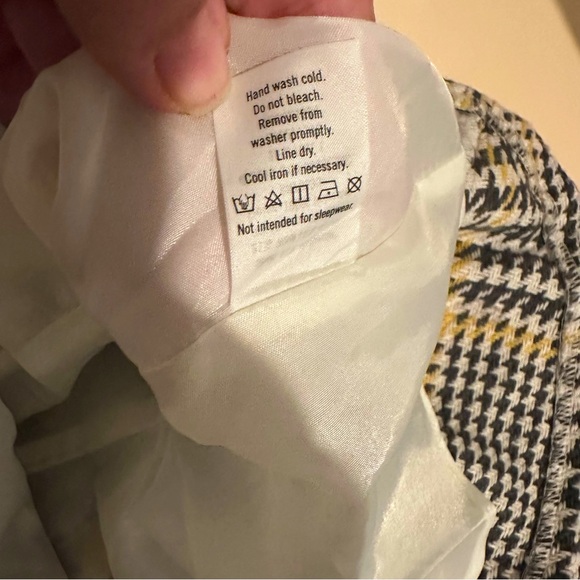 Janie and Jack Houndstooth Pattern Jumper - Picture 9 of 9